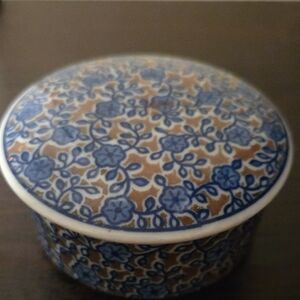 Floral Patterned Decorative Box